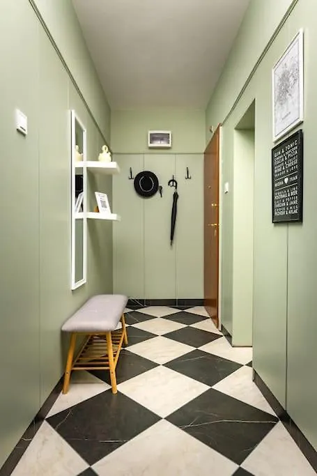 Central Family Apt Fuzzy Muzzy 2 Bedrooms Mu University بلوفديف شقة