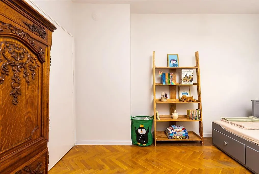 Central Family Apt Fuzzy Muzzy 2 Bedrooms Mu University بلوفديف شقة